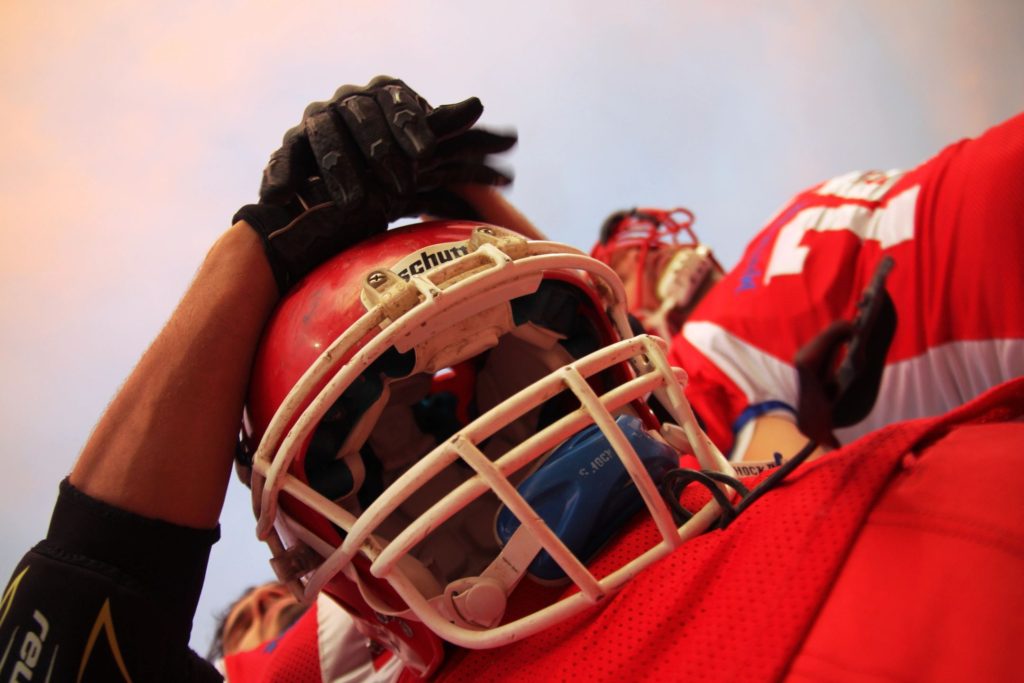 football and concussion, treatment for concussion, about concussion, what is a concussion
